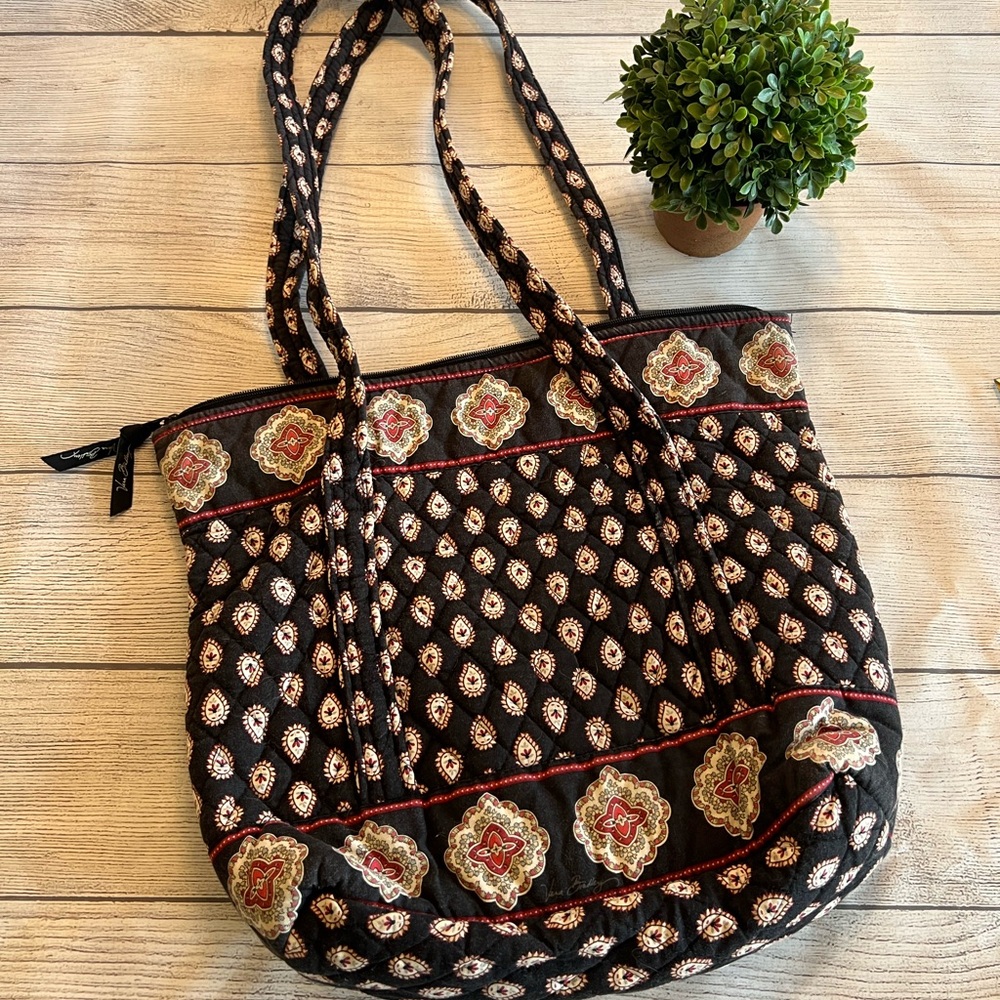 Vera Bradley Black and Red Patterned Tote